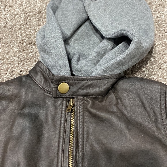 Baby boys faux leather jacket - Picture 8 of 8